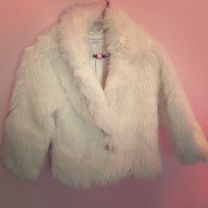 Pumpkin patch white faux fur coat size 3